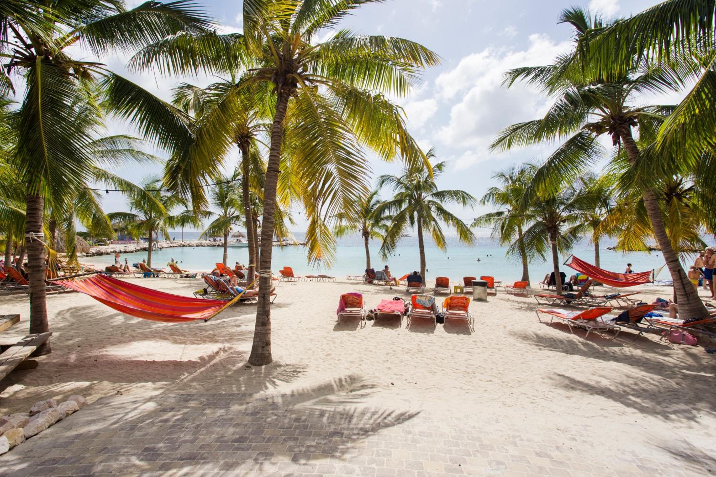 Luxury Villas with Panoramic View in Blue Bay