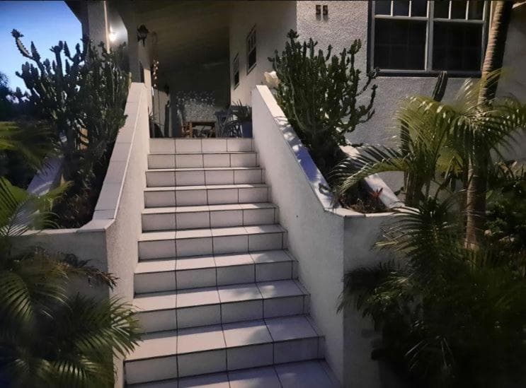 Huis in tropisch resort met zwembad
