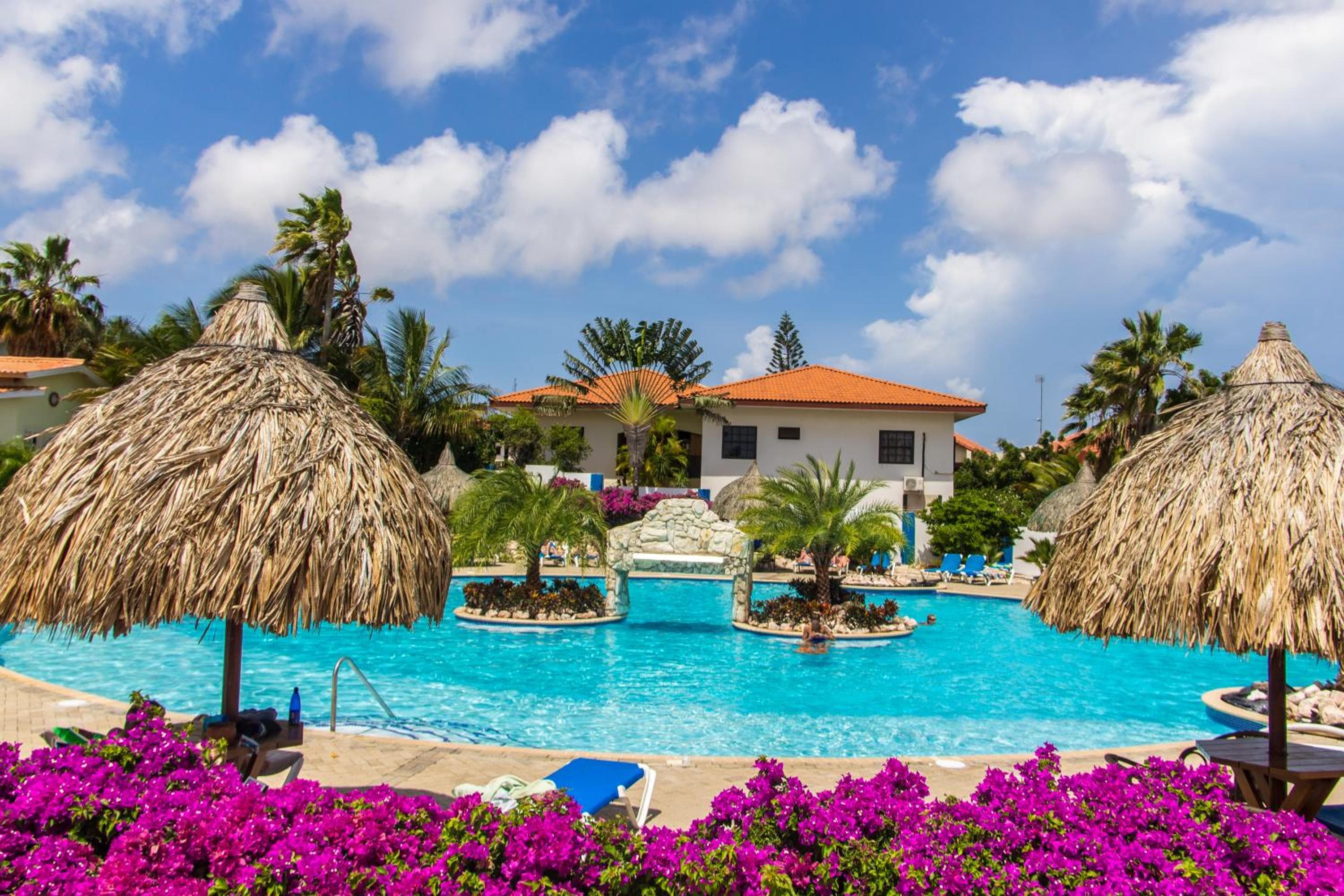 CASA Arte- Exclusive apartment with internet and pool