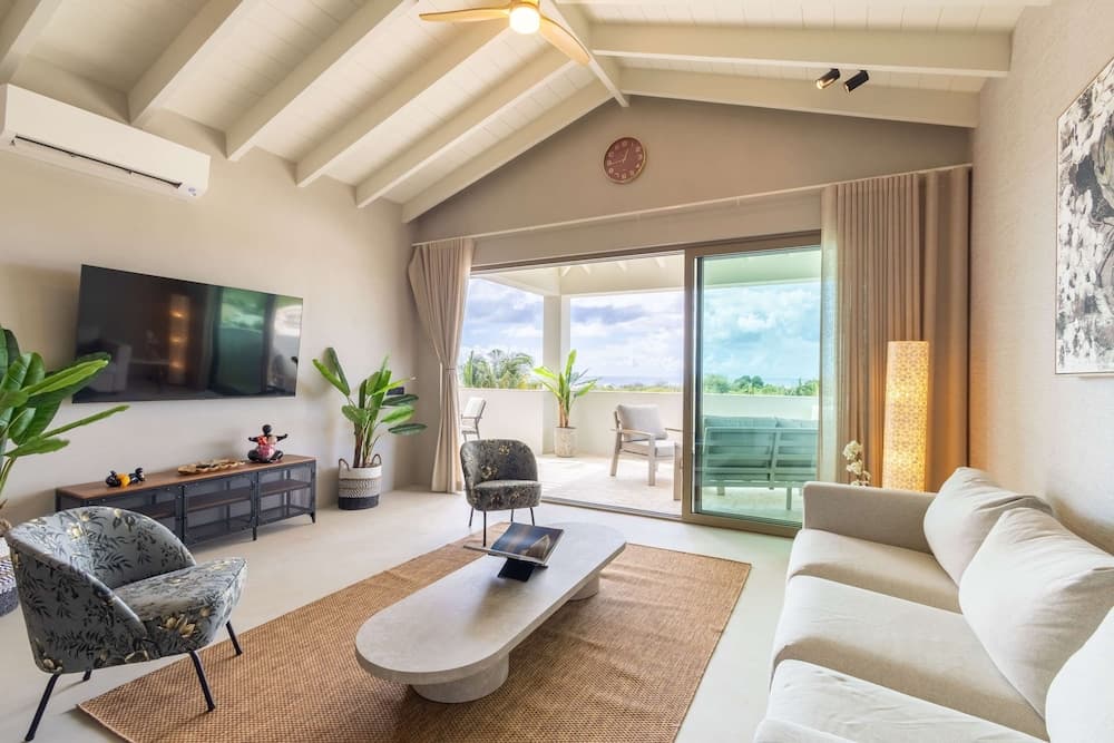 The Reef Superior Penthouse With Ocean View